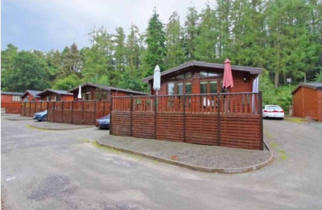 Astbury Falls Luxury Retreats Eardington 외부 사진